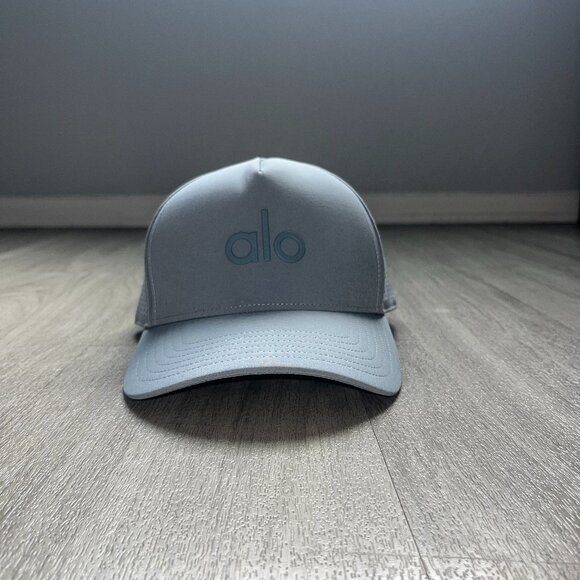Alo - Performance District Trucker Hat - Steel Grey - Picture 1 of 6